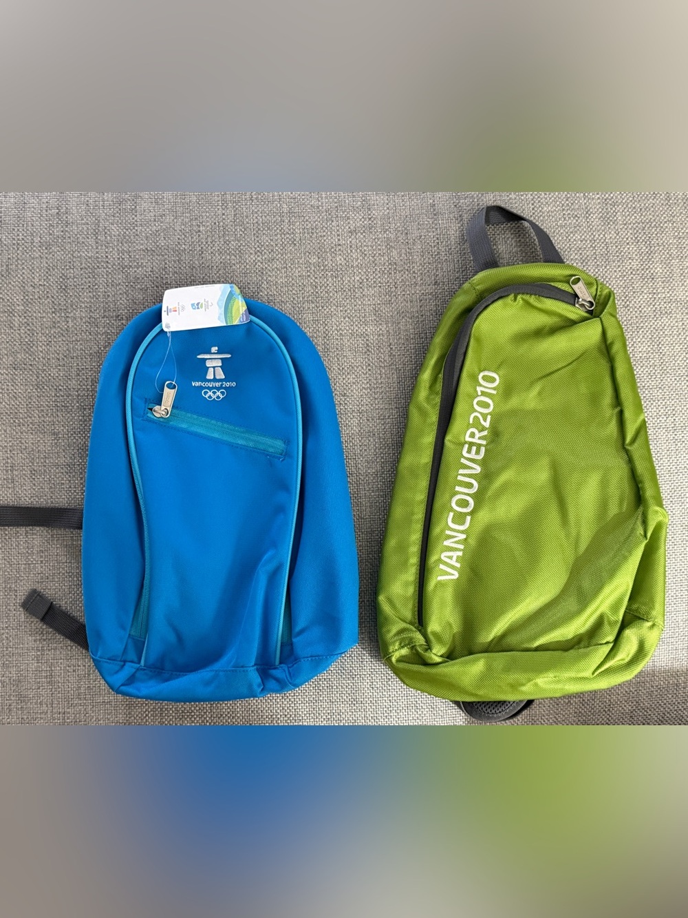 VANCOUVER 2010 OLYMPICS SMALLER BACKPACKS/ TRAVEL BAGS